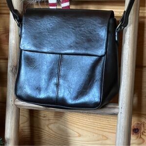 Vintage Liz Claiborne Crossbody Handbag